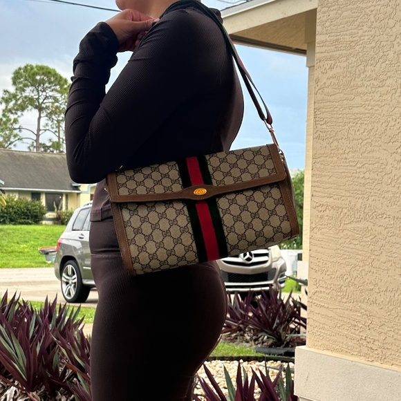 GUCCI GG Clutch Bag Red/Green Sherry Line GG Web PVC Leather Brown Clutch - Picture 8 of 10